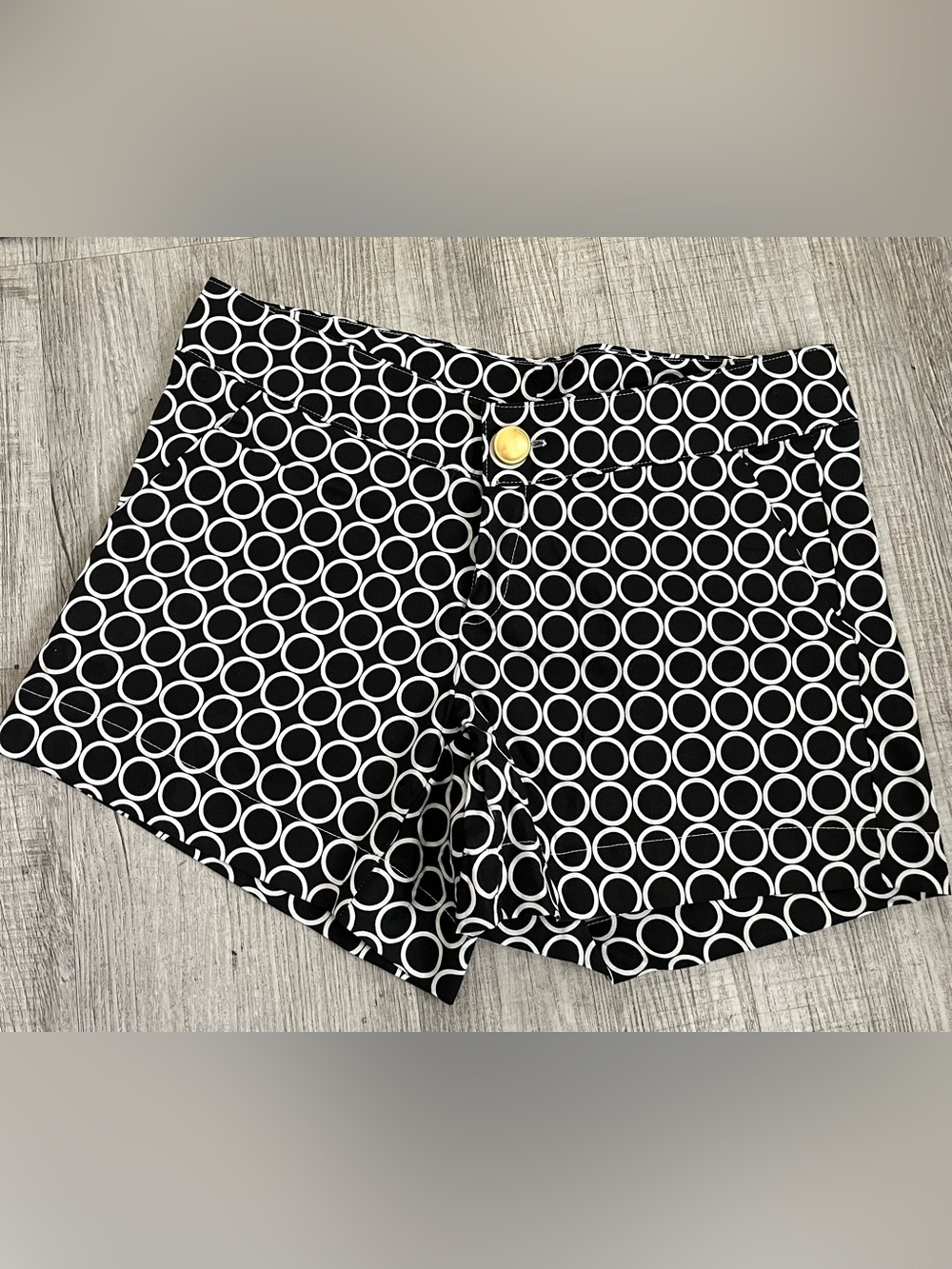 Lawrence & Lillian Shorts